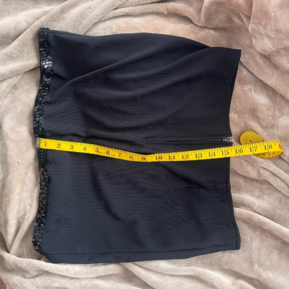 Glitter Hem Black Stretch Mini Skirt - Picture 12 of 12
